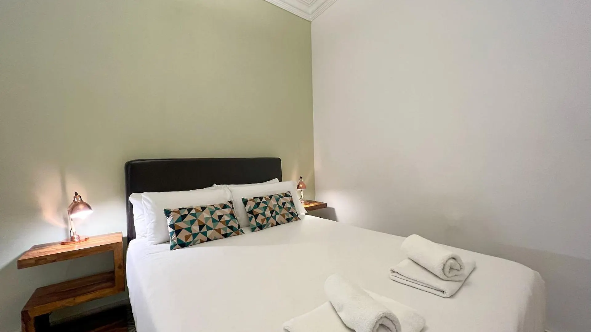 Stay U-Nique Apartments Comte Urgell Барселона